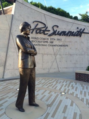 Coach Summitt1.JPG